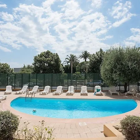 Résidence Pierre&vacances La Rostagne Aparthotel 3*