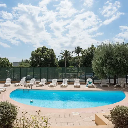 Appart hôtel Résidence Pierre&vacances La Rostagne Juan-les-Pins