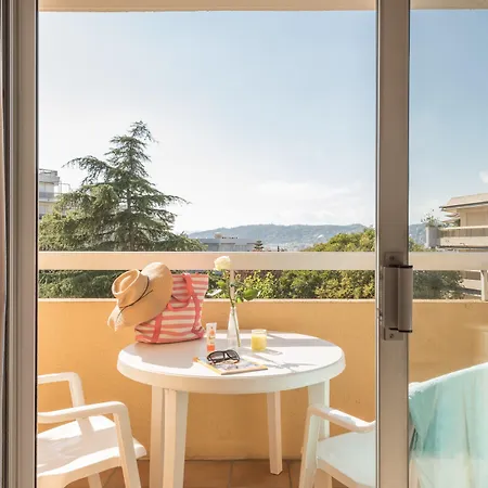 Pierre & La Rostagne Lejlighedshotel Juan-les-Pins