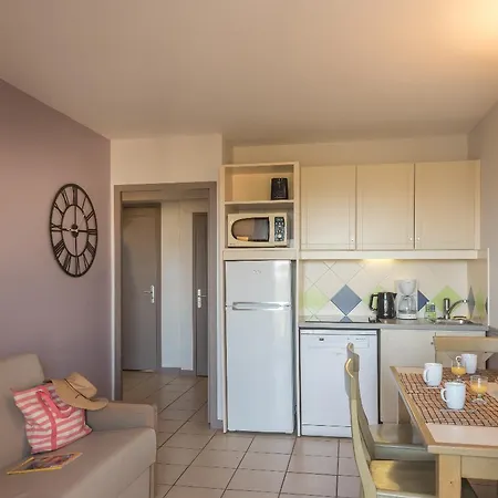 Pierre & La Rostagne Hotel apartamentowy