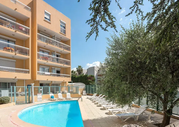 Apartahotel Résidence Pierre&vacances La Rostagne Juan-les-Pins